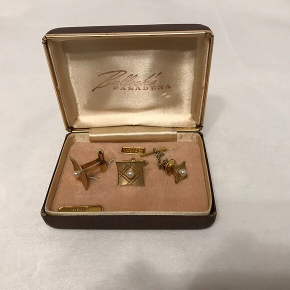Vintage 1/20 14K G.F. Cufflinks and Tie Pin Hand Engine Turned Cultured Pearl - Picture 2 of 9